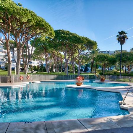 Playas Del Duque, Puerto Banus, Golf .Playa Y Compras Apartment Marbella Exterior photo